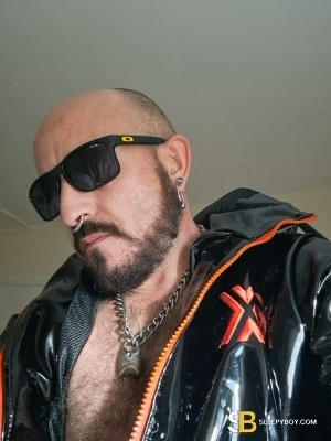 Bisexual Escort Terry 49yr - double penetration