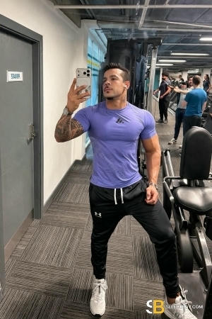 Bisexual Escort Gui Boy Brazilian 29yr - rimming