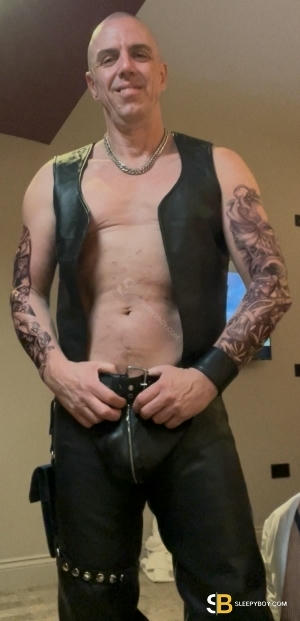 Gay Escort Nick 47yr - double penetration