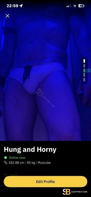 Gay Escort Nick 47yr - gangbang