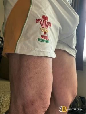 Gay Escort Nick 46yr - trios