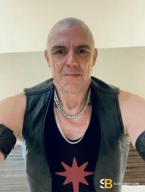 Gay Escort Nick 47yr - gangbang
