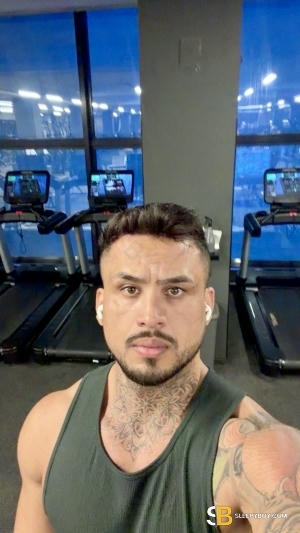 Bisexual Escort Rodrigo 28yr - sucking