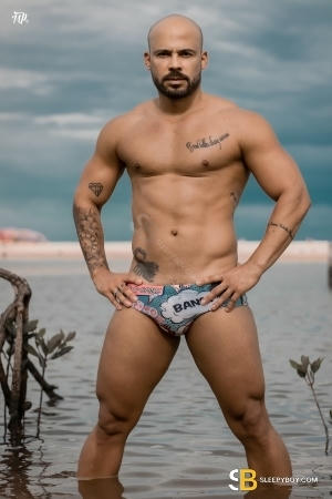 Bisexual Escort Matheus 28yr - role