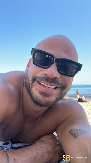 Bisexual Escort Matheus 28yr - licking