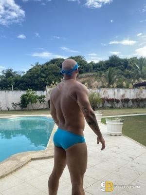 Bisexual Escort Matheus 28yr - licking