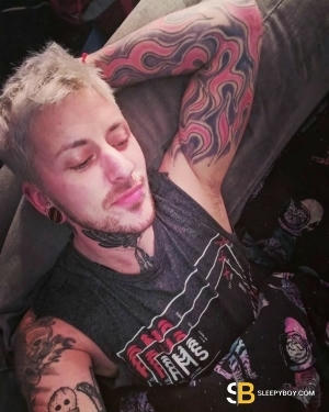 Bisexual Escort Brody 40yr - blowjob