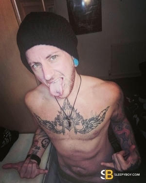 Bisexual Escort Brody 40yr - trio m/f