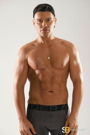 Bisexual Escort Bruno 30yr - voyeurism