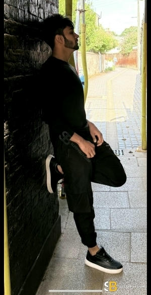 Bisexual Escort Reza 24yr - double penetration