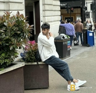 Bisexual Escort Rohit 23yr - double penetration