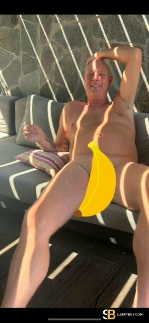 Bisexual Escort Alan 48yr - role