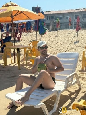 Bisexual Escort Tony 24yr - role