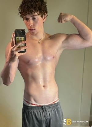 Bisexual Escort James 20yr - rimming