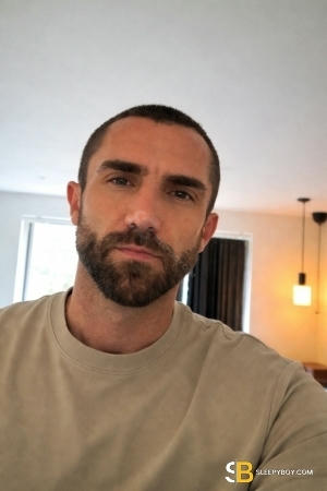 Bisexual Escort Jake 35yr - double penetration