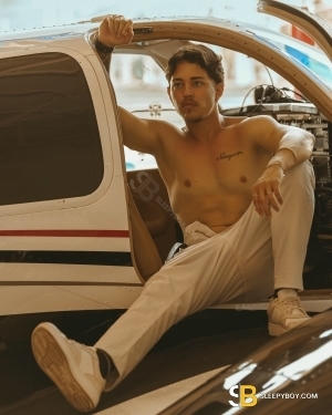 Bisexual Escort Santheago 24yr - cum on face