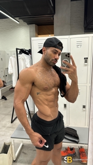 Bisexual Escort Fabiano 28yr - sucking