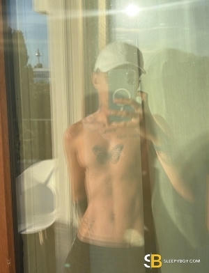 Gay Escort Matteo 22yr - role