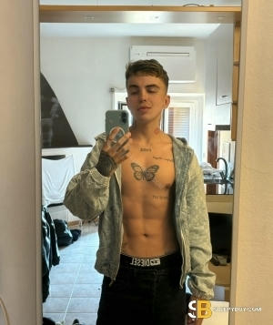 Gay Escort Matteo 22yr - sucking