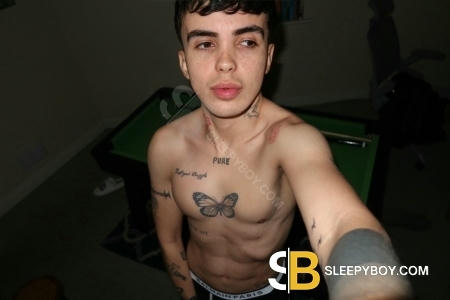 Gay Escort Matteo 22yr - role