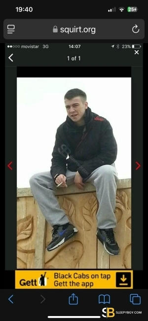 Gay Escort Jamie 31yr - licking