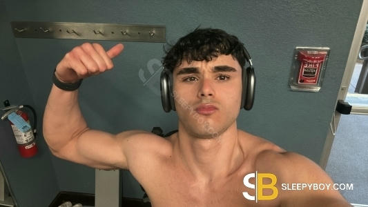 Bisexual Escort Diego 20yr - always safe sex