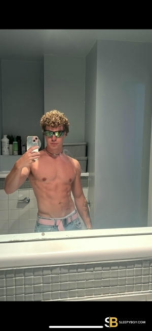 Gay Escort Caleb 25yr - always safe sex