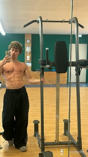 Gay Escort Caleb 25yr - always safe sex