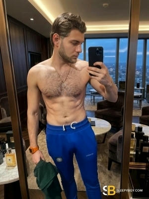 Bisexual Escort Liam Hart 22yr - role