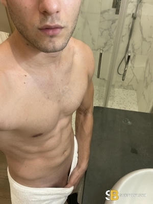 Bisexual Escort Young_blond_xxl 22yr - sucking