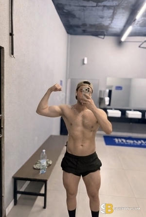 Gay Escort Diego 30yr - sucking