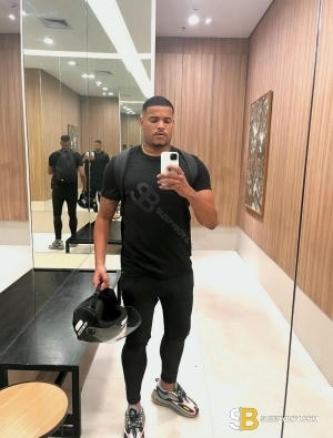 Bisexual Escort Yhagojames 28yr - role