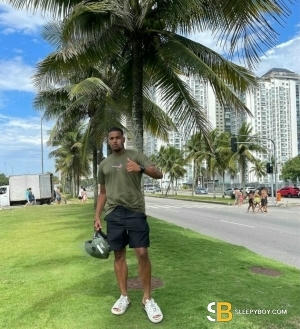 Bisexual Escort Yhagojames 28yr - 69