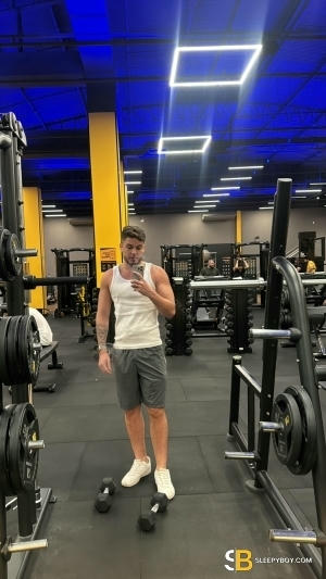 Bisexual Escort 1. Vinicius Ryan 23yr - role