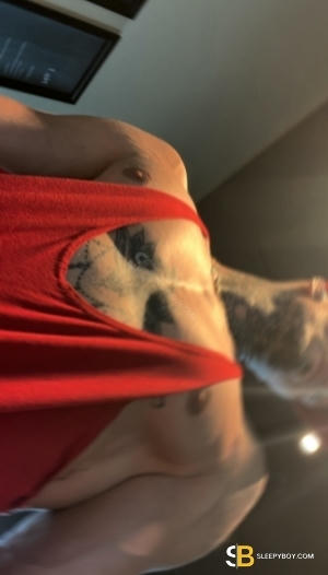 Gay Escort Logan 25yr - role