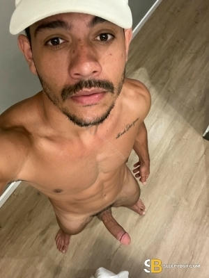 Bisexual Escort Victor 27yr - role