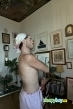 Gay Escort Liam 30yr - shaving