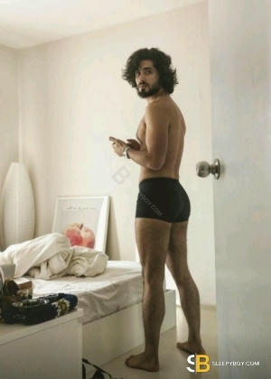 Gay Escort Carlos 30yr - role