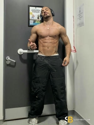 Bisexual Escort Vini 26yr - trios