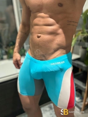 Bisexual Escort Vini 26yr - trios