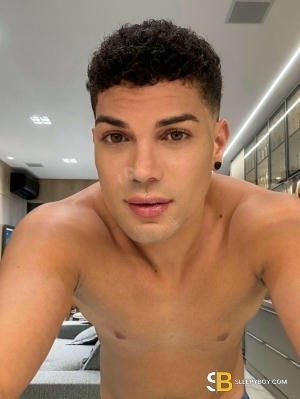 Bisexual Escort Kauan 26yr - always safe sex