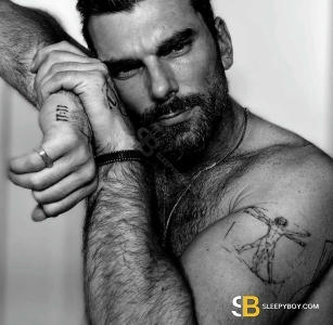 Bisexual Escort Brad 35yr - role