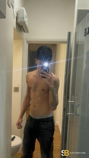 Bisexual Escort ítalo 20yr - licking