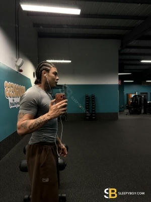 Bisexual Escort Caue 25yr - licking