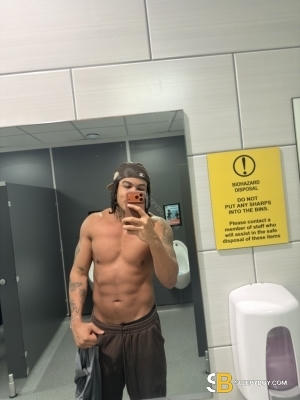 Bisexual Escort Caue 25yr - sucking