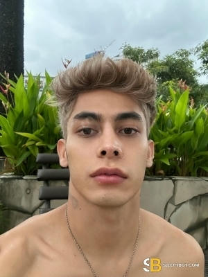 Gay Escort Codyhurrac 23yr - role