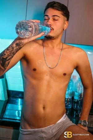 Bisexual Escort Bruno 23yr - role