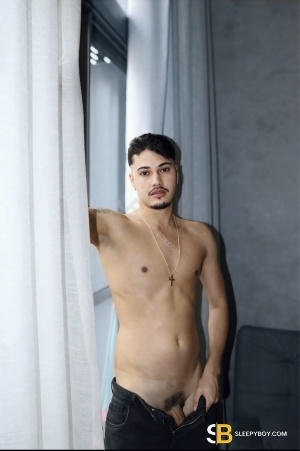 Bisexual Escort Pedro 23yr - role