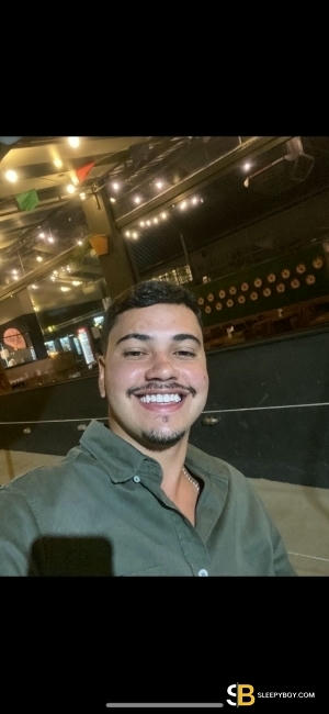 Bisexual Escort Pedro 23yr - sucking