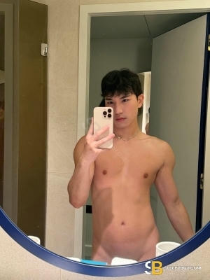 Gay Escort Hao 25yr - role
